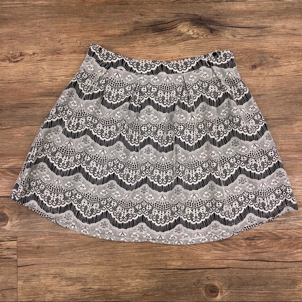 Black & white laced skater skirt